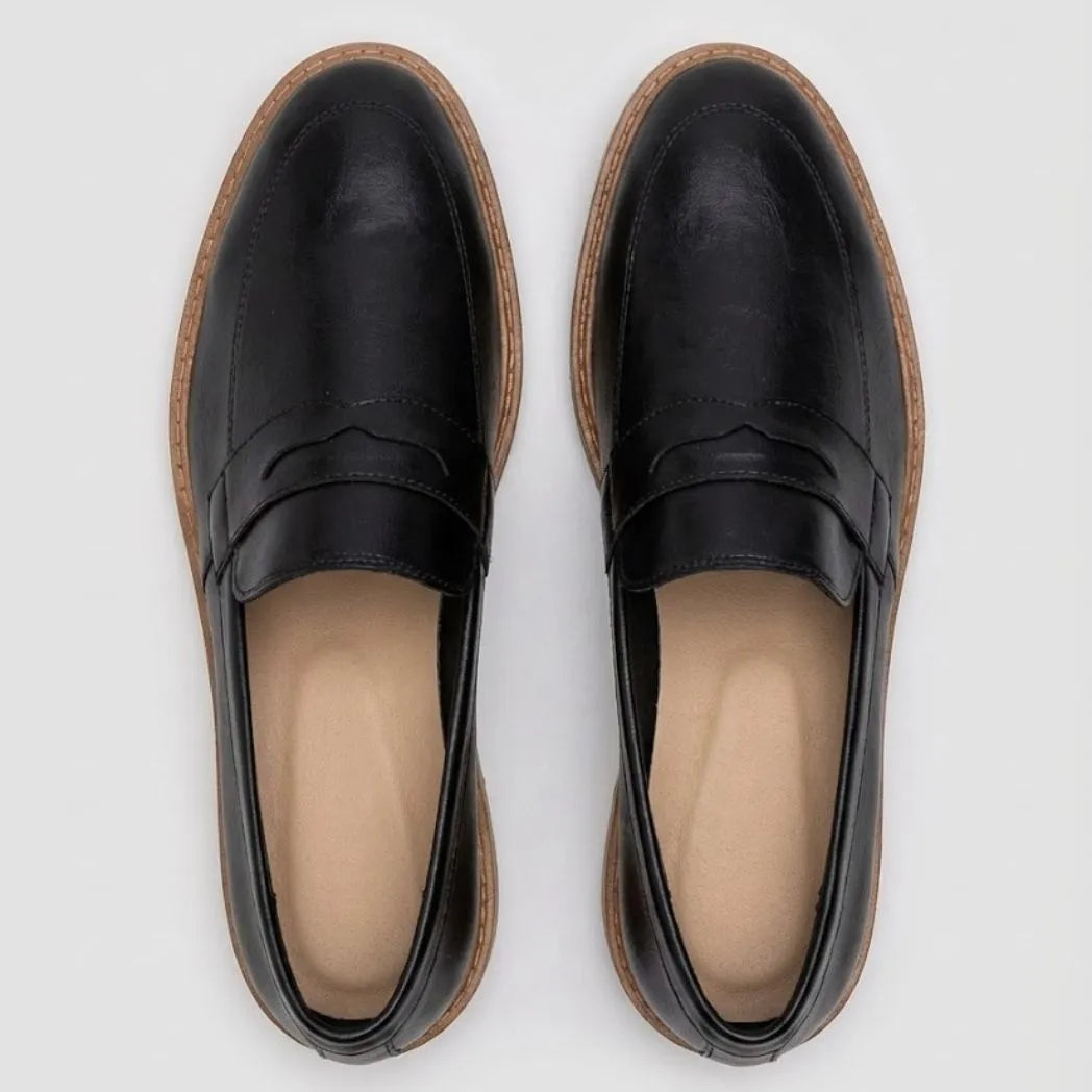 Mocassim Ash Tratorado Preto: vista superior do modelo.
