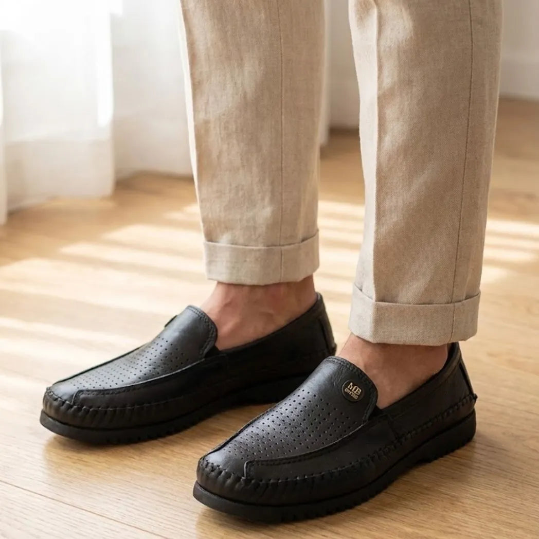 Mocassim Casual Air Ventus: modelo nos pés.