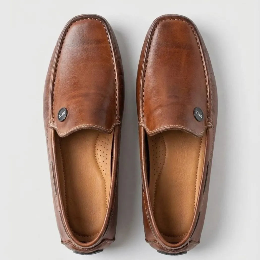 Mocassim Driver Cruise de Couro Marrom: vista superior do modelo.