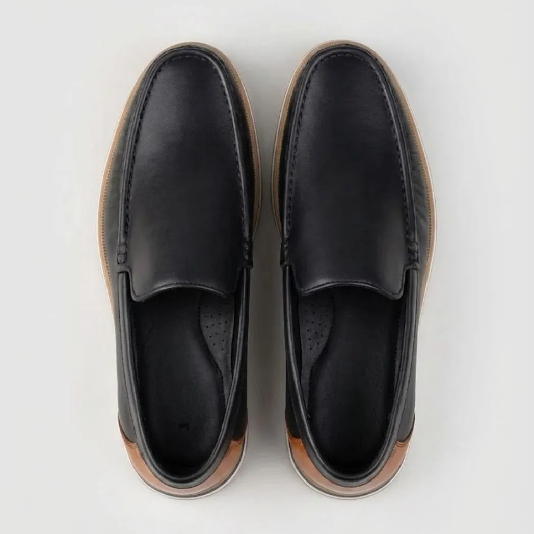 Mocassim Loafer de Couro Contrast: vista superior do modelo.