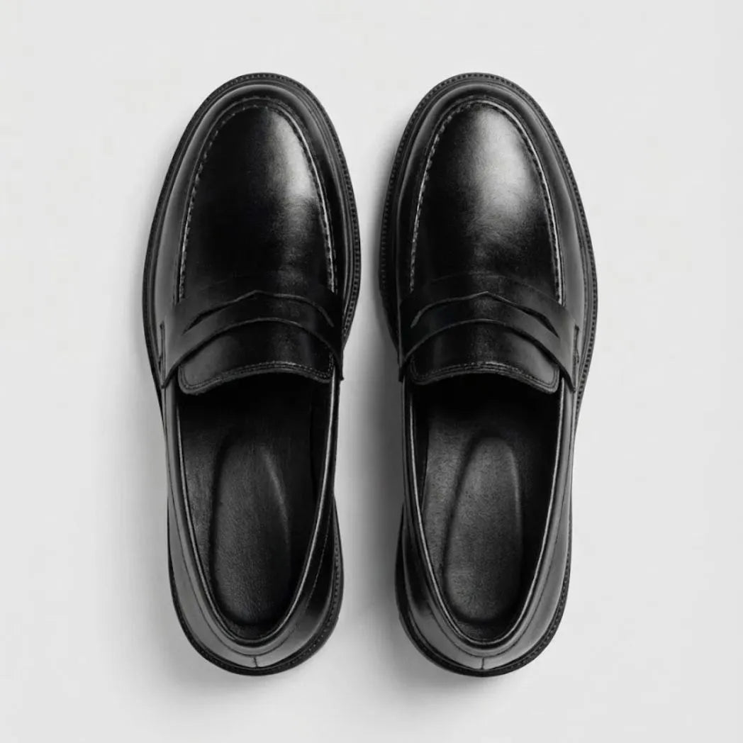 Mocassim Masculino Costurado Piettro Preto: vista superior do modelo.