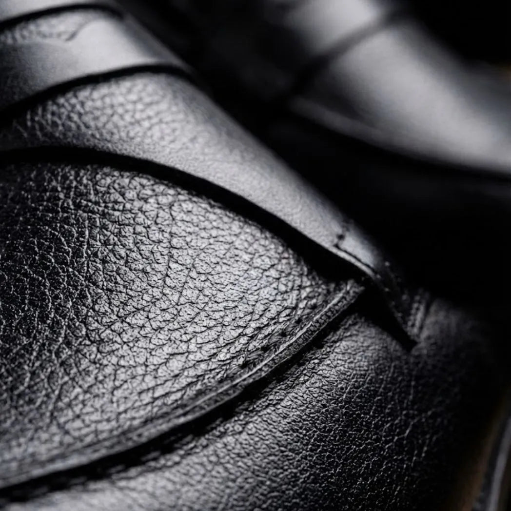 Mocassim Masculino Genova Loafer Couro: detalhe do modelo.